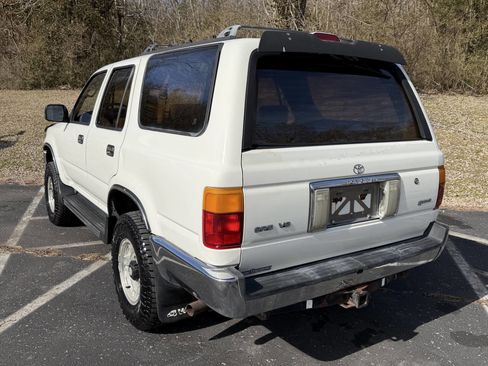 Used 1995 Toyota 4Runner SR5 image 2
