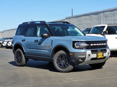 New 2026 Ford Bronco Sport Badlands w/ Sasquatch Badlands Package AWD/4WD image 1