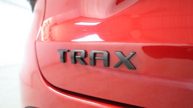 Used 2026 Chevrolet Trax RS w/ Driver Confidence Package FWD image 24