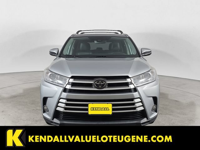 Used 2019 Toyota Highlander XLE w/ Protection Package #3 AWD/4WD image 2