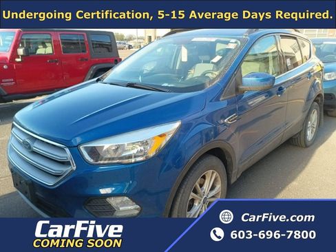 Used 2018 Ford Escape SE w/ SE Sync 3 Package AWD/4WD image 1