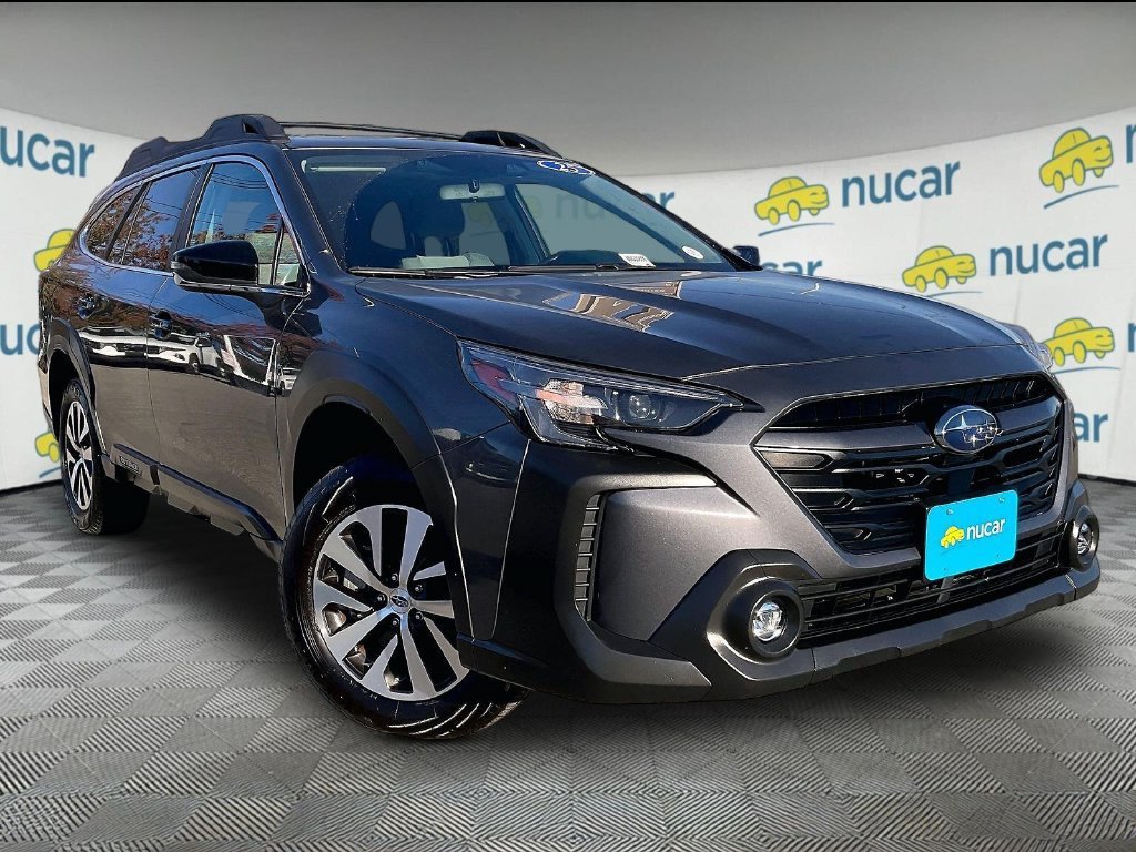 Used 2025 Subaru Outback Premium AWD/4WD image 1