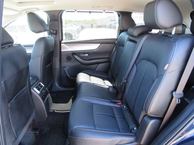 Used 2025 MAZDA CX-90 3.3 Turbo w/ Preferred Package AWD/4WD image 28