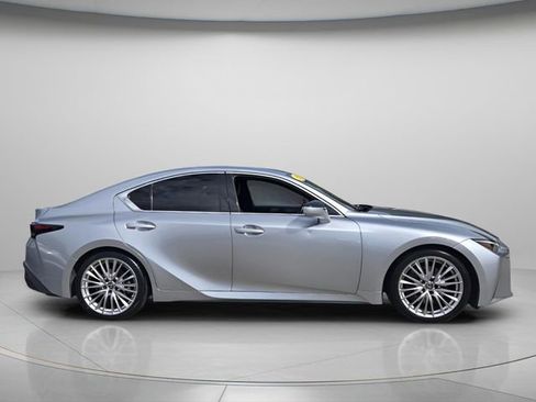 Used 2022 Lexus IS 300 w/ Premium Package RWD image 4