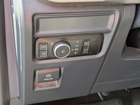 Used 2024 Ford F150 XLT w/ Mobile Office Package image 15