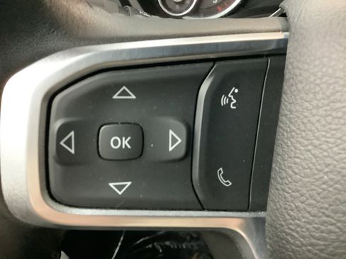 Used 2024 RAM 3500 Big Horn image 18