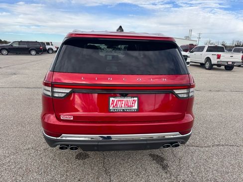 New 2026 Lincoln Aviator Reserve w/ Illumination Package AWD/4WD image 7