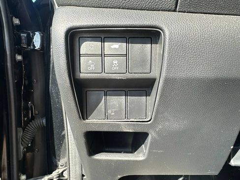 Used 2017 Honda CR-V Touring image 20