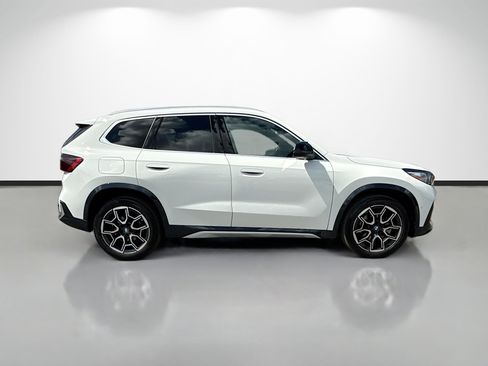 Used 2024 BMW X1 xDrive28i w/ Convenience Package AWD/4WD image 2