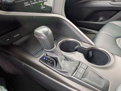 Used 2022 Toyota Camry SE image 22