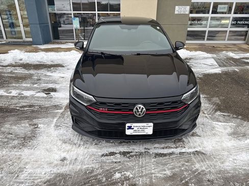 Used 2019 Volkswagen Jetta GLI image 3