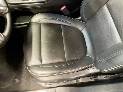 Used 2023 GMC Acadia AT4 w/ Preferred Package image 20