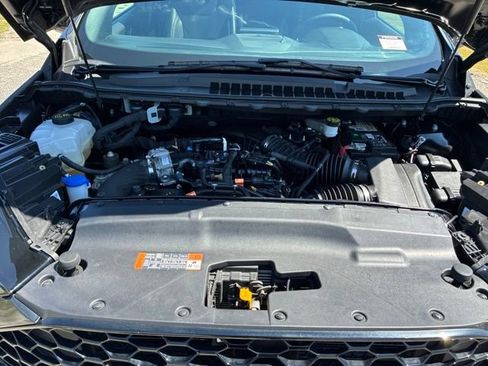 Used 2024 Ford Edge ST w/ Equipment Group 401A AWD/4WD image 19