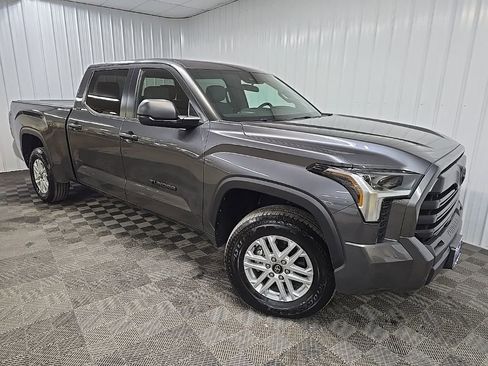 Used 2025 Toyota Tundra SR5 AWD/4WD image 7
