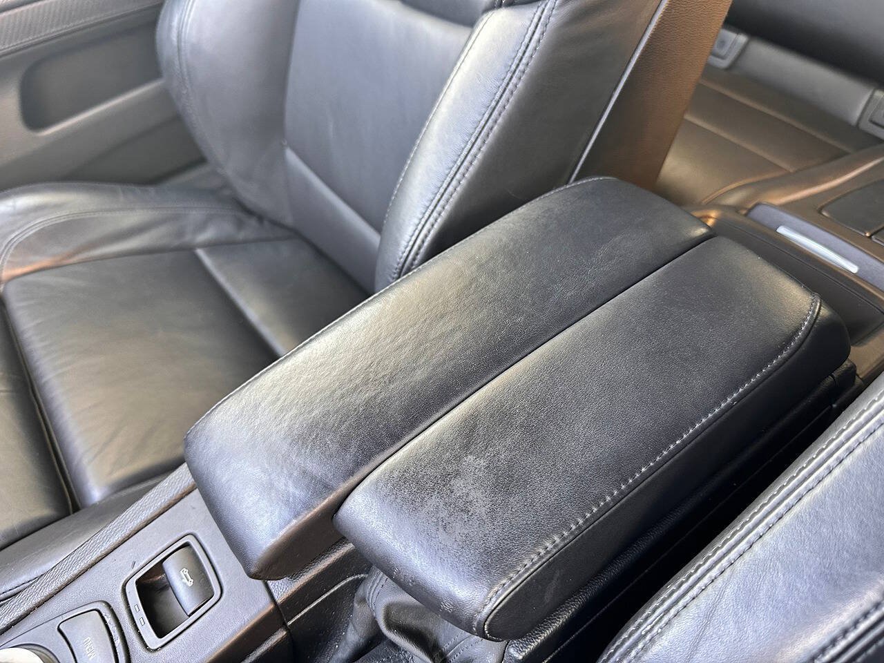 Used 2008 BMW M3 Convertible RWD image 25