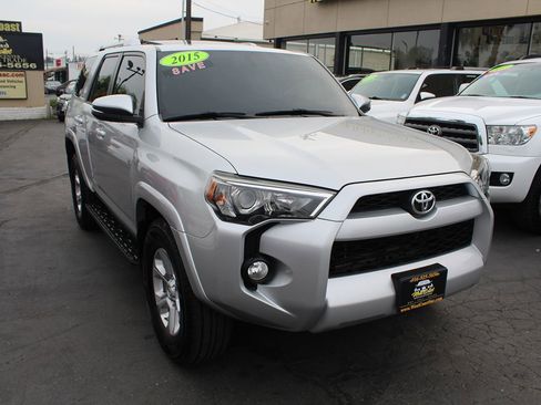 Used 2015 Toyota 4Runner SR5 Premium image 8