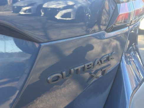 Used 2020 Subaru Outback Onyx Edition XT w/ Popular Package #2 image 14