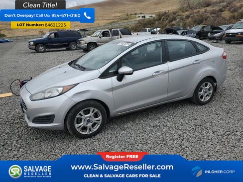 Used 2014 Ford Fiesta SE image 1