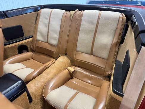 Used 1988 Chevrolet Camaro LT RWD image 17