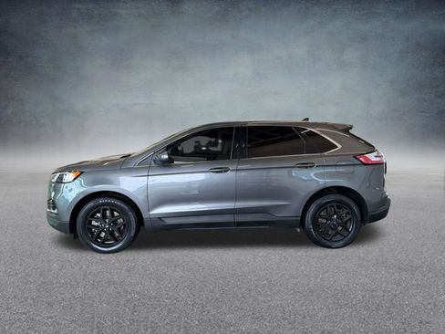 Used 2024 Ford Edge SEL image 11