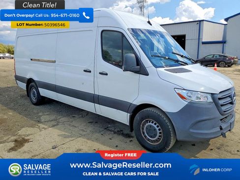Used 2021 Mercedes-Benz Sprinter 2500 w/ Driver Convenience Package image 5
