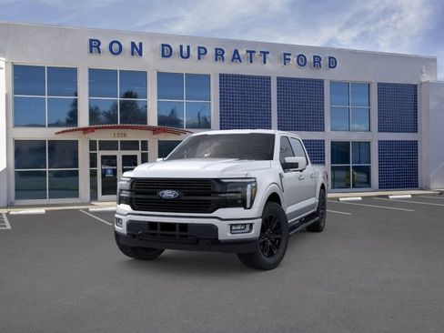 New 2026 Ford F150 Platinum w/ FX4 Off-Road Package AWD/4WD image 3