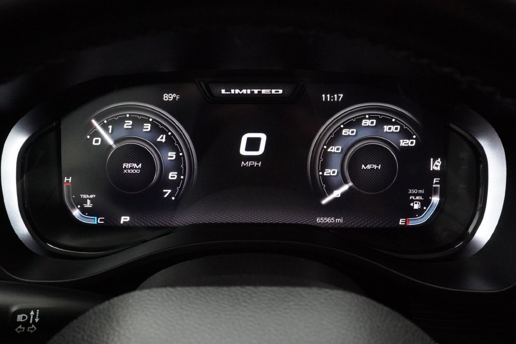 Used 2024 RAM 1500 Limited AWD/4WD image 16