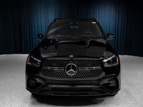 New 2026 Mercedes-Benz GLE 450 4MATIC image 2