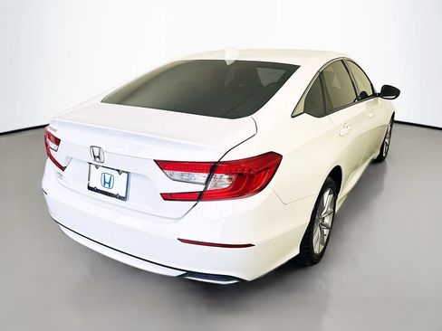 Certified 2021 Honda Accord LX image 5