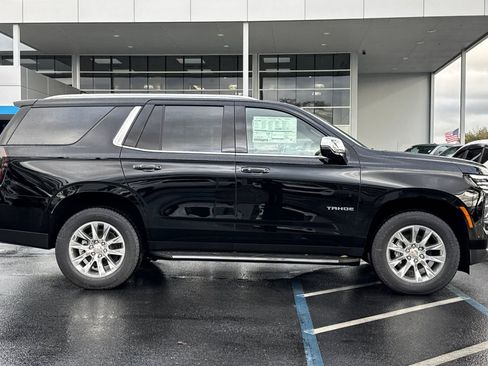 New 2026 Chevrolet Tahoe Premier image 2