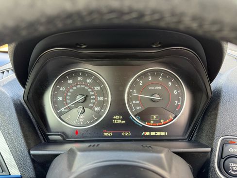 Used 2015 BMW M235i Convertible image 19