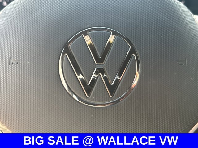 Certified 2025 Volkswagen Jetta Sport FWD image 19