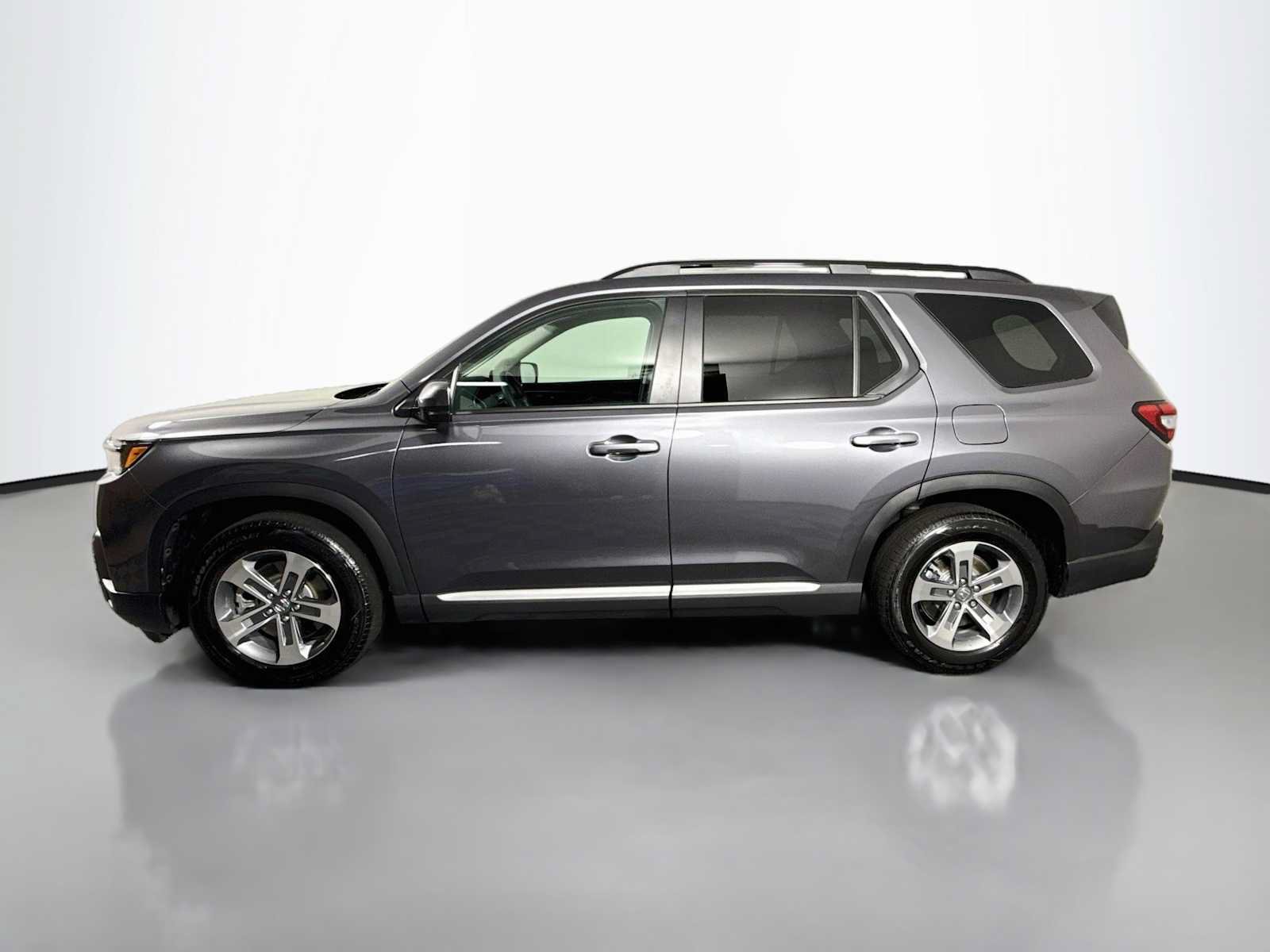 Used 2026 Honda Pilot EX-L image 4