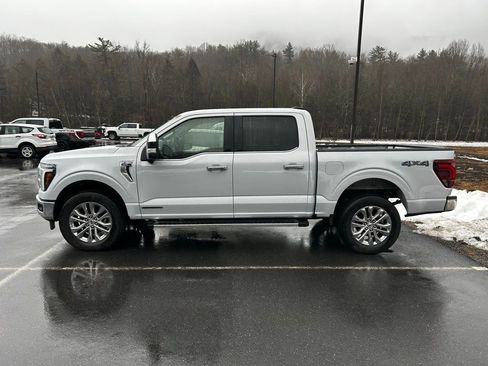 Used 2025 Ford F150 Lariat w/ Equipment Group 501A Mid image 5