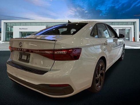 New 2026 Volkswagen Jetta SE FWD image 6