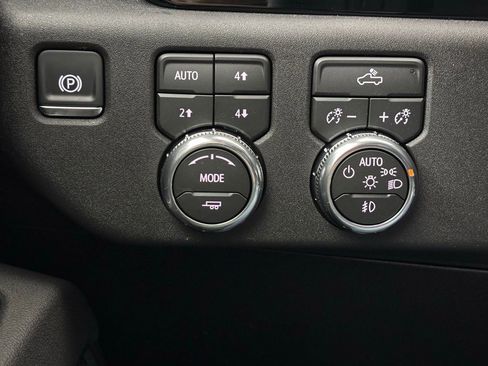 New 2026 GMC Sierra 1500 Elevation w/ Preferred Package image 21