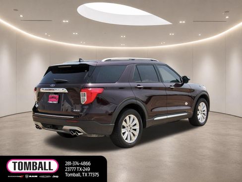 Used 2023 Ford Explorer King Ranch w/ Technology Package AWD/4WD image 7