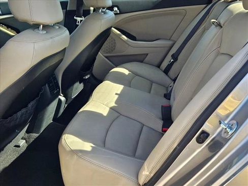 Used 2012 Kia Optima EX image 14