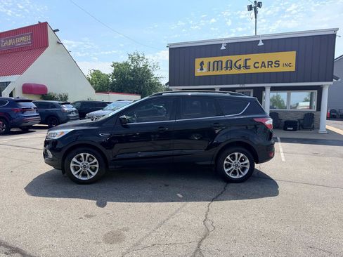 Used 2018 Ford Escape SEL AWD/4WD image 12