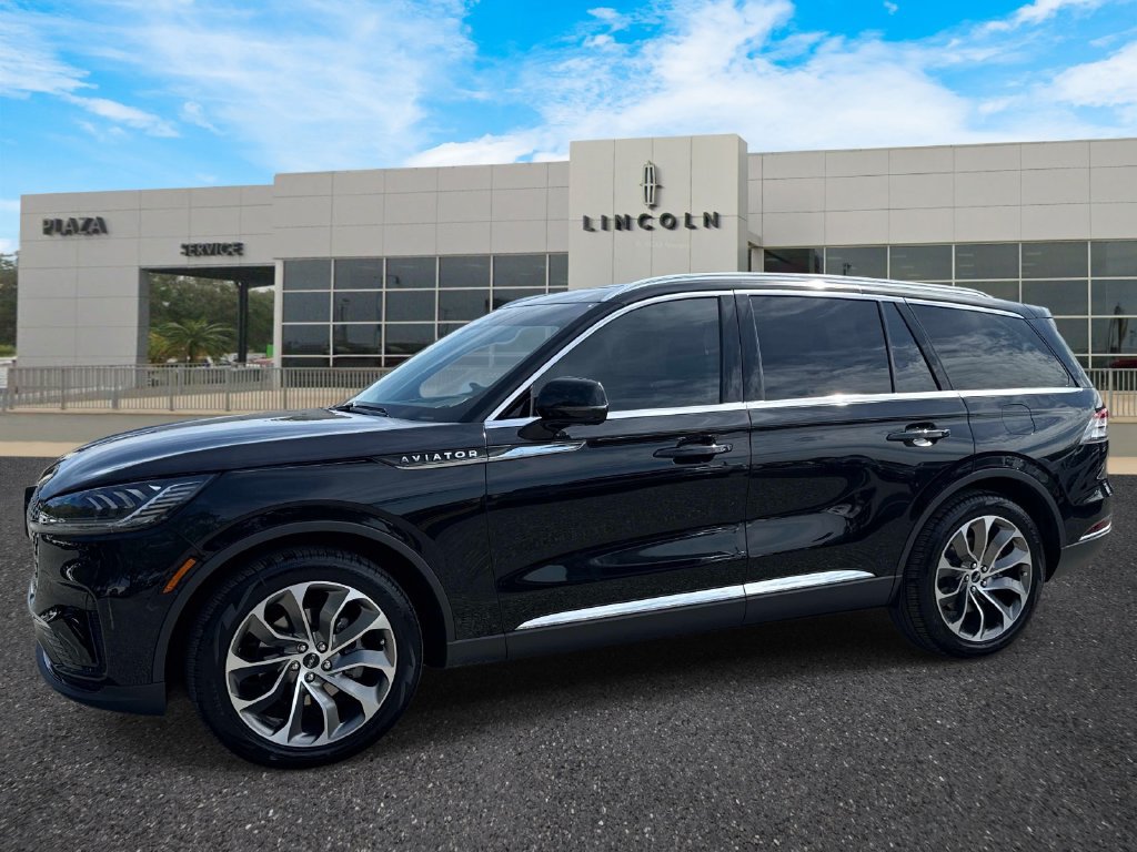 New 2027 Lincoln Aviator 2WD image 7