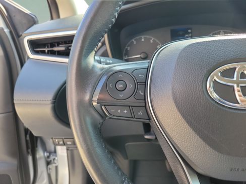 Certified 2023 Toyota Corolla Cross LE FWD image 13