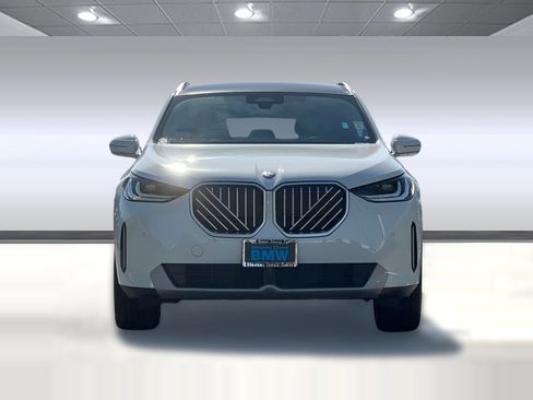 Used 2025 BMW X3 xDrive30 w/ Convenience Package AWD/4WD image 5