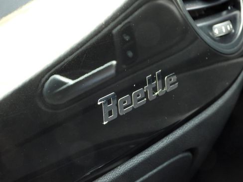 Used 2019 Volkswagen Beetle 2.0T SE FWD image 54