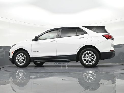 Used 2024 Chevrolet Equinox LS FWD image 26