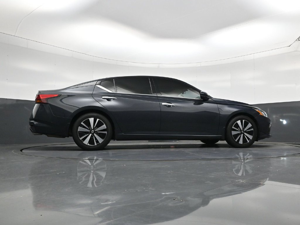 Used 2020 Nissan Altima 2.5 SL FWD image 26