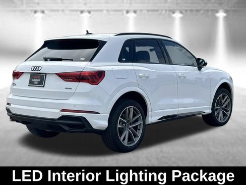 Used 2025 Audi Q3 2.0T Premium w/ Convenience Package AWD/4WD image 5