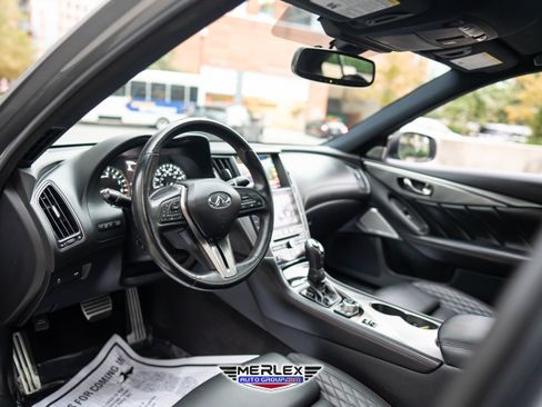 Used 2018 INFINITI Q50 Red Sport 400 w/ Sensory Package (Sport) image 13