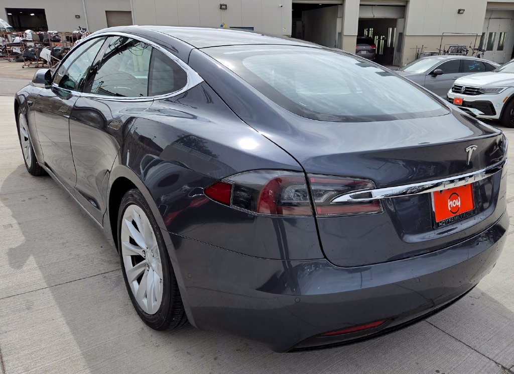 Used 2020 Tesla Model S Long Range AWD/4WD image 7