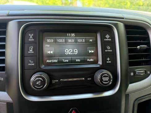 Used 2017 RAM 1500 Express w/ Express Value Package AWD/4WD image 21
