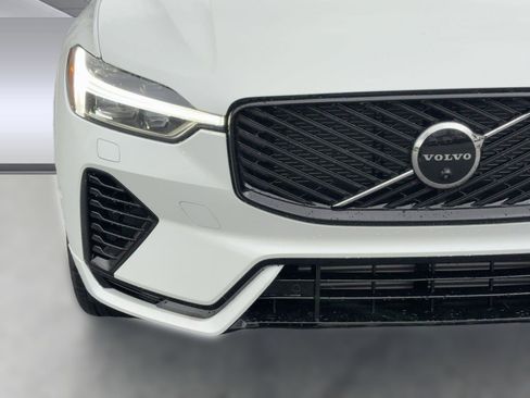 New 2026 Volvo XC60 T8 Plus w/ Protection Package Premier image 11